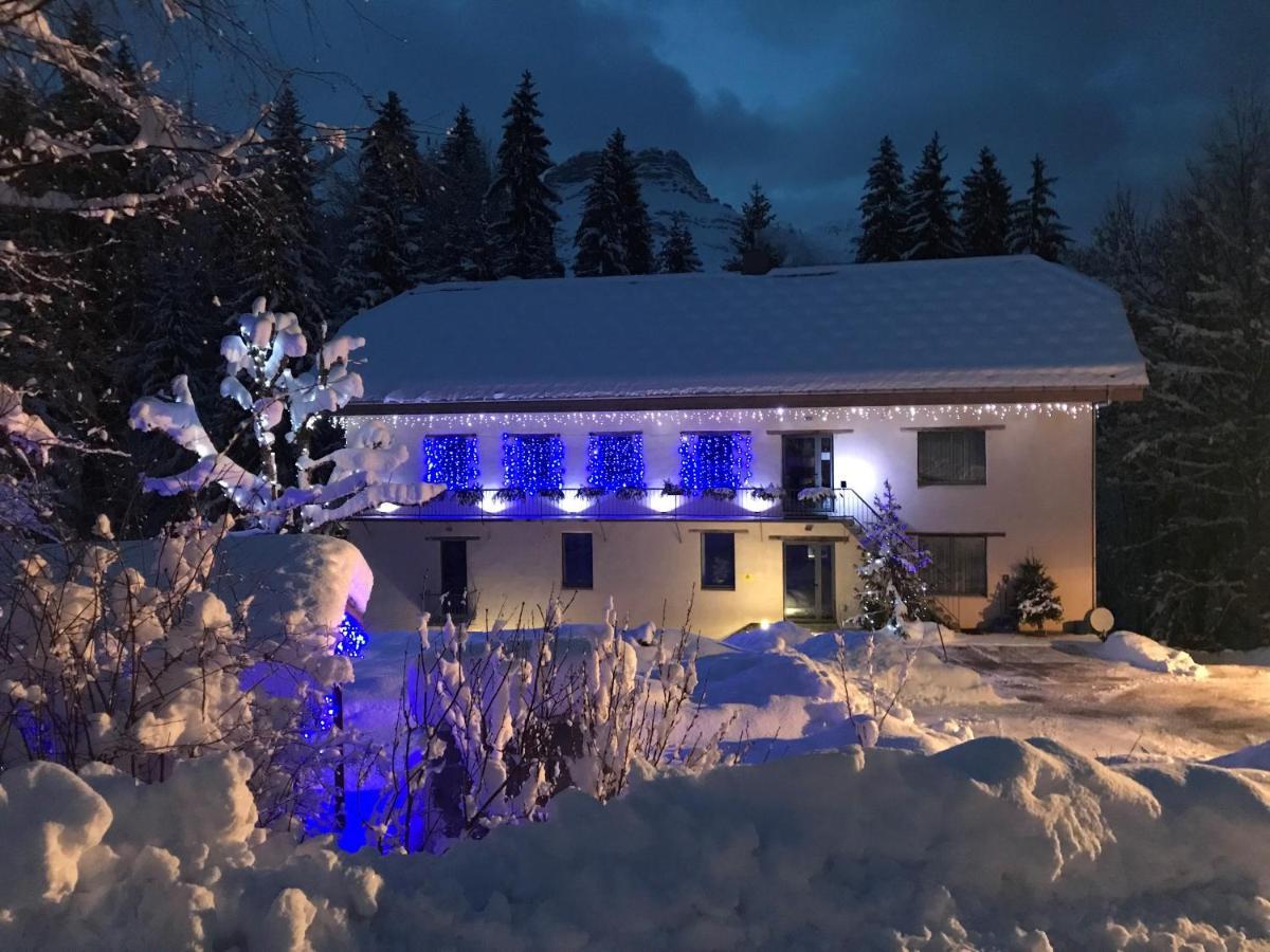 Le Moulin Des Olirics Villa Sallanches Exterior foto