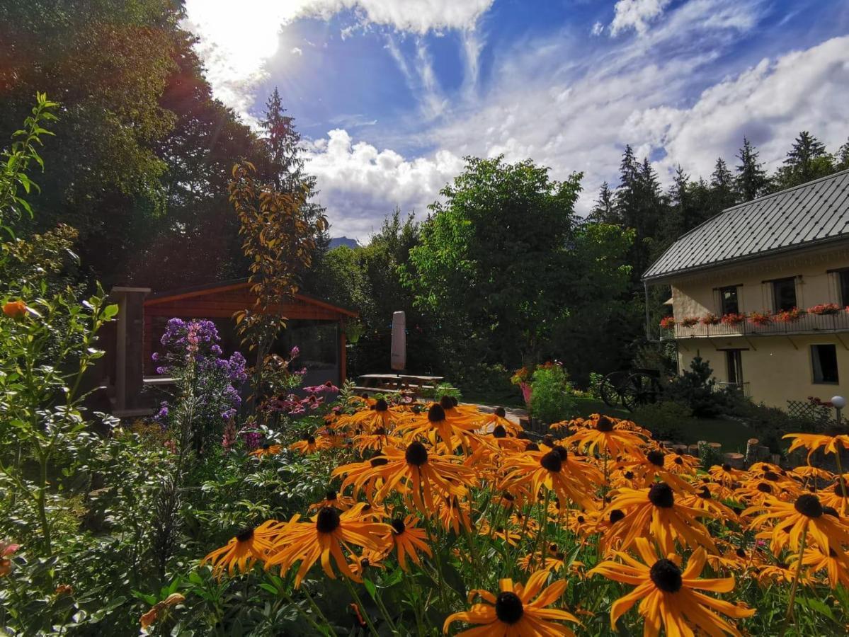 Le Moulin Des Olirics Villa Sallanches Exterior foto